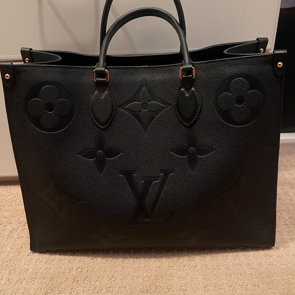 Louis Vuitton Empreinte Monogram Giant Onthego GM Black